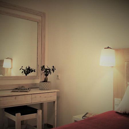 Sappho Plomari Aparthotel ภายนอก รูปภาพ
