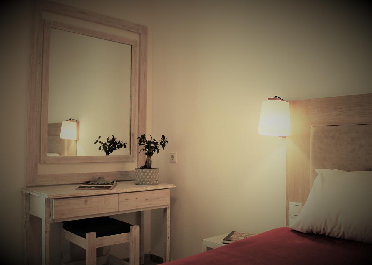 Sappho Plomari Aparthotel ภายนอก รูปภาพ
