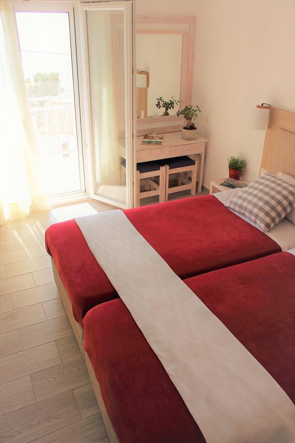 Sappho Plomari Aparthotel ภายนอก รูปภาพ